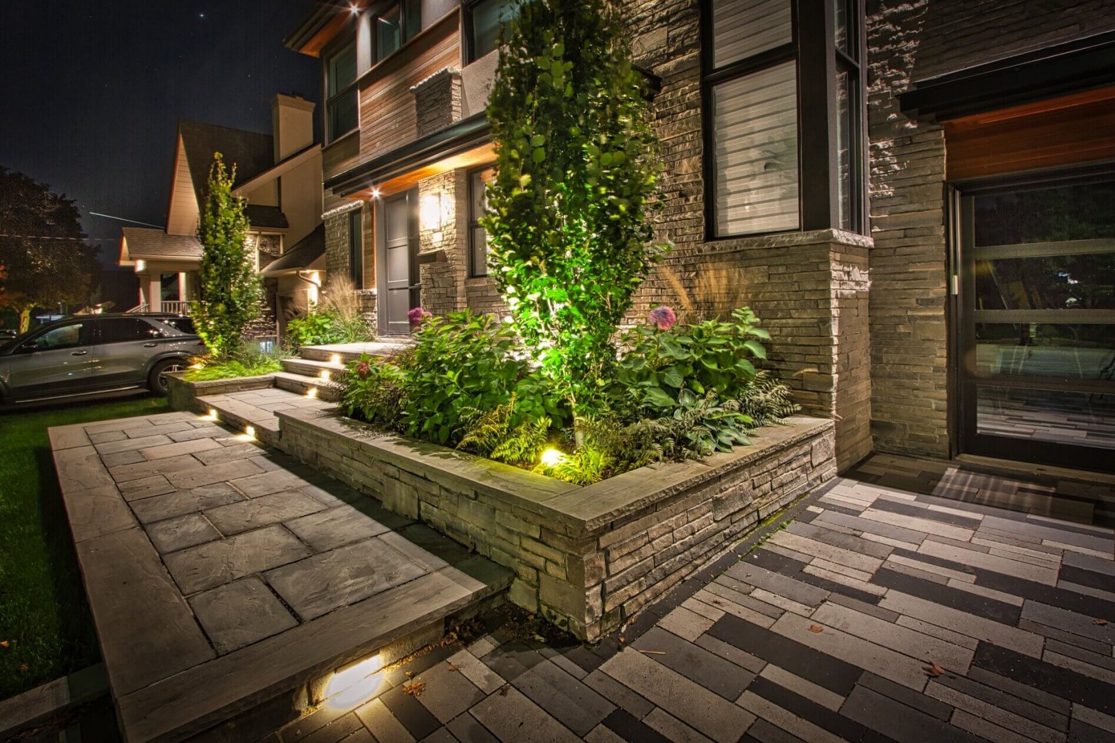 Landscape Lighting Specialists Royal Decks and Landscapes
